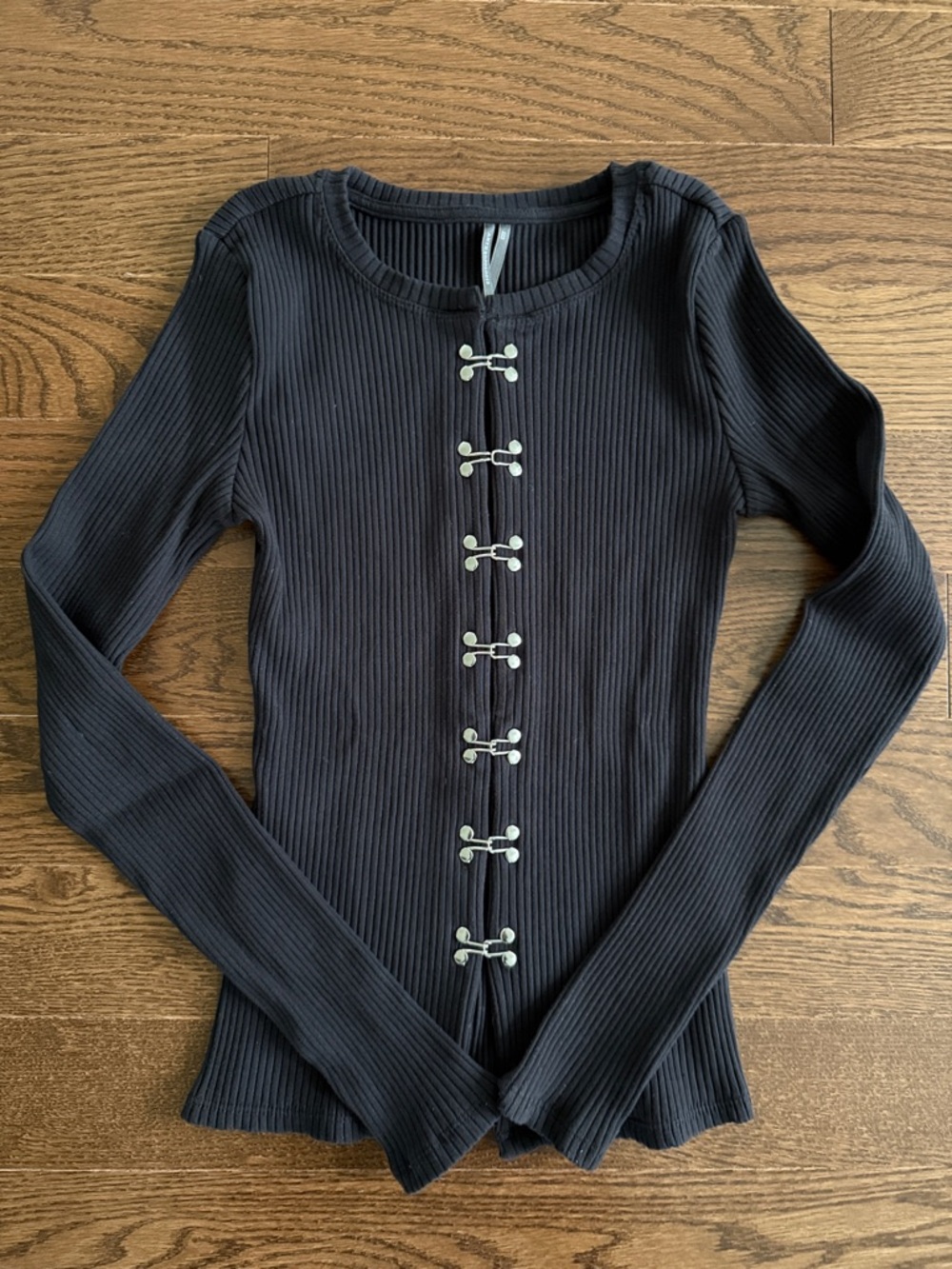 Anthropologie Hoop-Clasp Hardware Cardigan Sweater - Picture 5 of 9